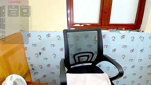 __Saphia__ Chat XXX in diretta