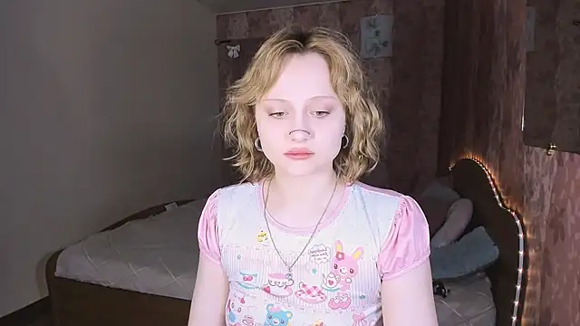 MariaMango Adlı Modelin Canlı XXX Sohbeti