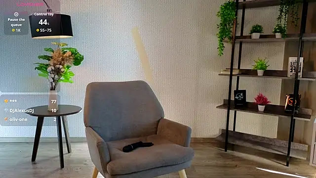 Pokazy przed kamerką – IeshaBurow