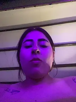 Natasha-Naughty-'s Live XXX Chat