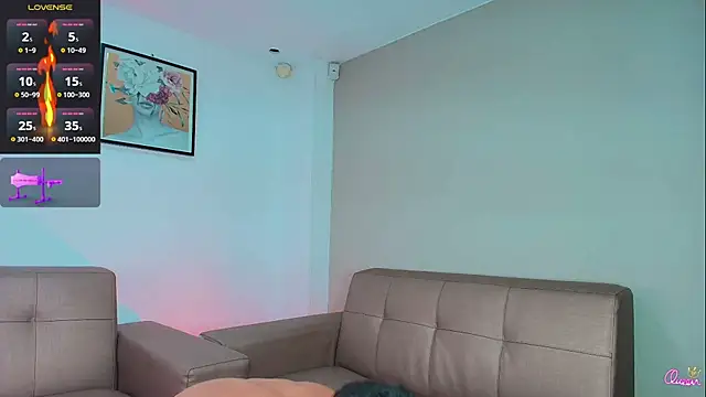 Valentiinoss élő XXX-chatje