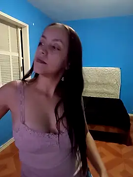 Show de MeninaLua na webcam