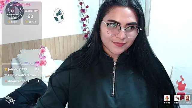 MariaVex Adlı Modelin Canlı XXX Sohbeti