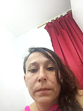 XXX chat uživo modela Annie_rouses