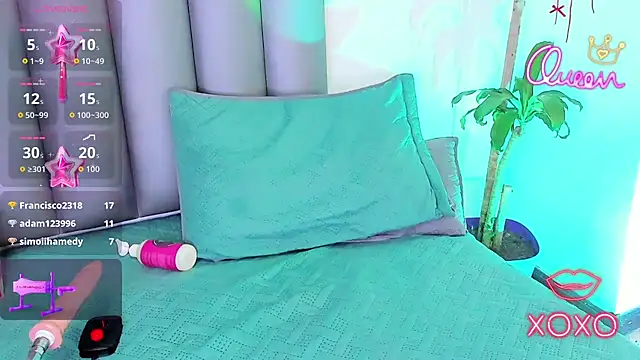 Miaa-Foxx's Live XXX Chat