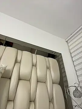 XXX chat uživo modela ALISSON_FOXXX1