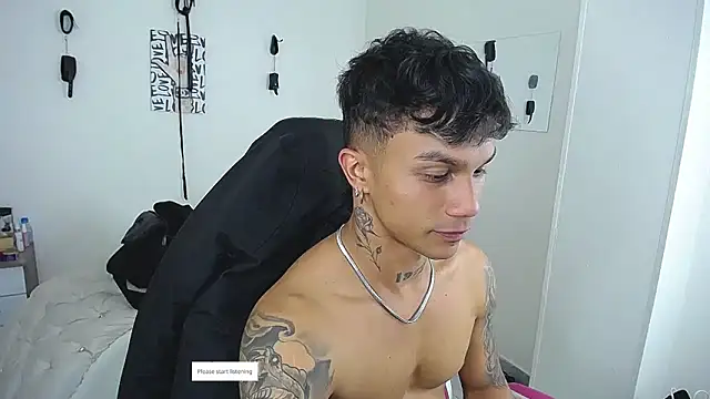 Chat XXX en directo de Leonard_Price