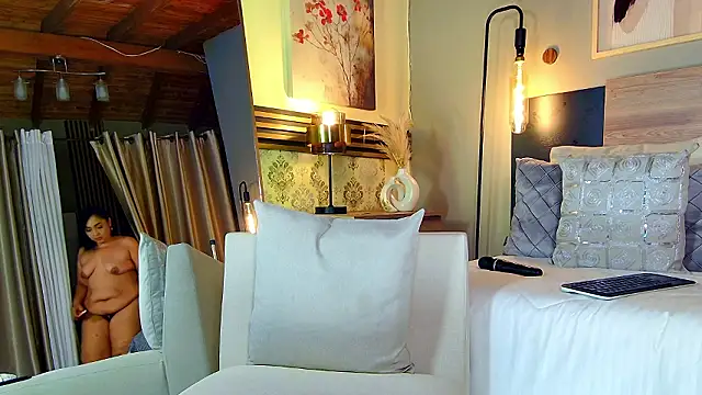 Madissononee Chat XXX live