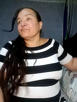 Chat XXX ao vivo de Zuleyka_69