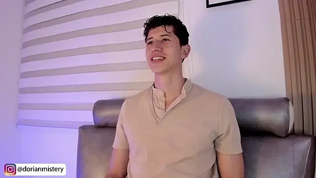 Dorianmistery2322_ Live XXX Chat