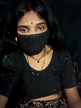 Show modela Desi_Couple_P na web-kameri