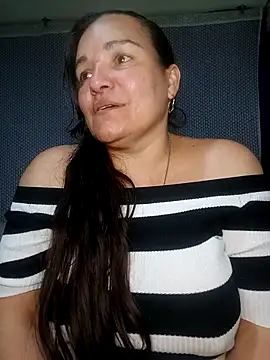 Zuleyka_69 Show in webcam