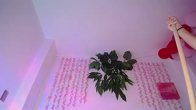 RosseCollins' Live XXX Chat