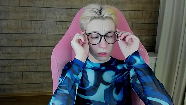 AgataGate Adlı Modelin Canlı XXX Sohbeti