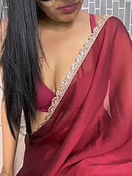 escape_with_me's Live XXX Chat