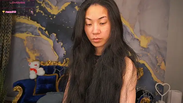 Yen_Star's Live XXX Chat