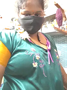 bakyasree143's Live XXX Chat