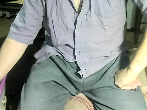 Chat +18 de OreCam ao vivo