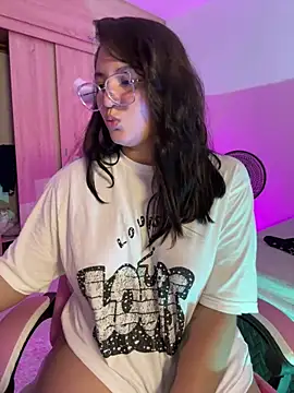 Angeldusttt Chat XXX in diretta