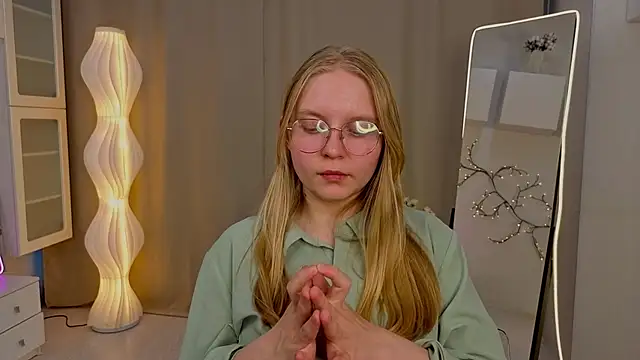 XXX chat uživo modela AlicaCohill