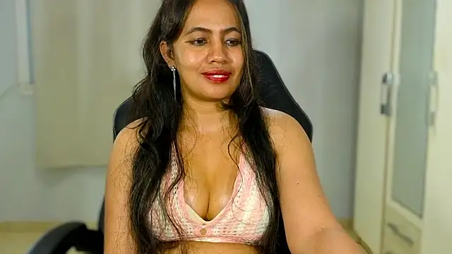 แชท XXX สดของ FannyXhot