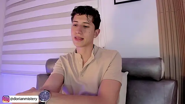 Dorianmistery2322_ élő XXX-chatje