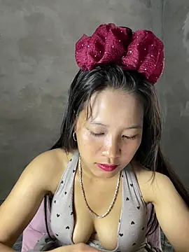 Smell-Tea 在線直播表演