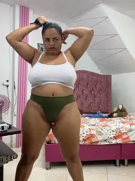 Rossestoner Adlı Modelin Canlı XXX Sohbeti