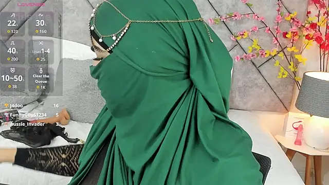 _naylaa_ webcam show