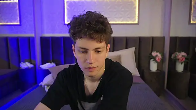 StefanBev webkamerás műsora