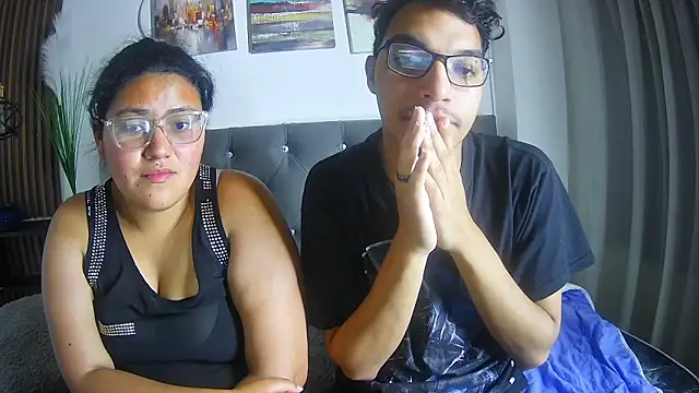 Show webcam de naughtycouplex_