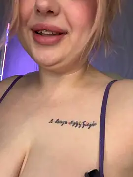 KellyMoors Obrolan Langsung XXX