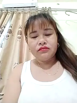 Chat XXX ao vivo de Moubie1