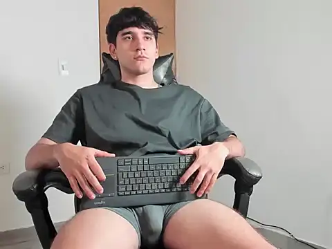 leo030809 Webcamshow