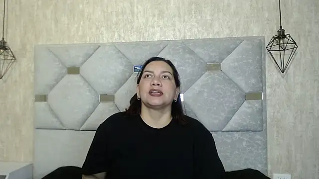 Živý XXX chat mia_coral1