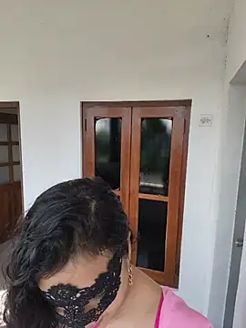 Chat +18 de Ruvi_Queen ao vivo