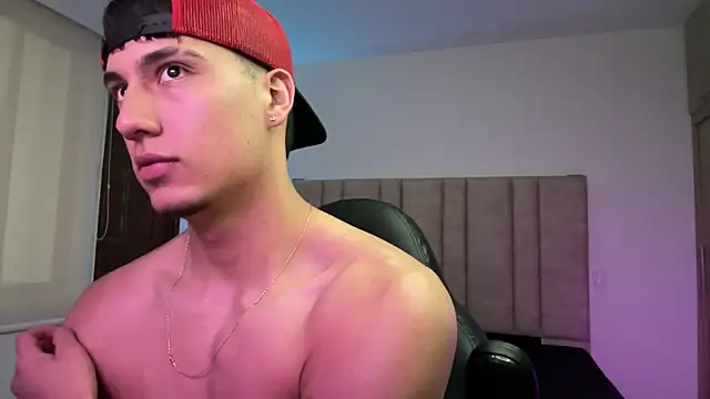 CHRIS_MORGAN1 Obrolan Langsung XXX