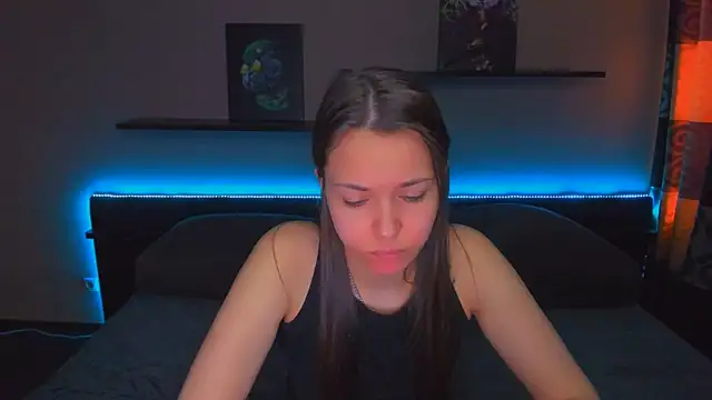 AlexaBarkley Adlı Modelin Canlı XXX Sohbeti