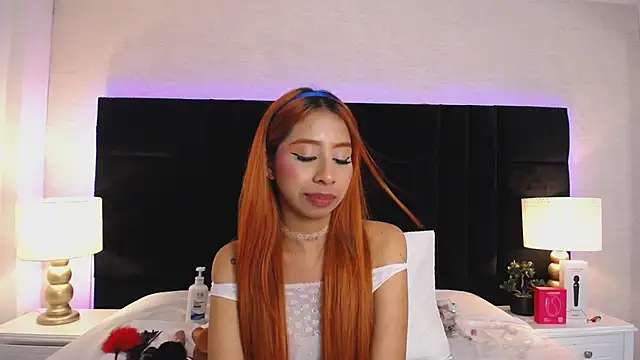 laila_stilwiills' Live XXX Chat