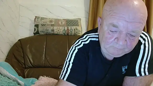 fullballs6 Webcam Show