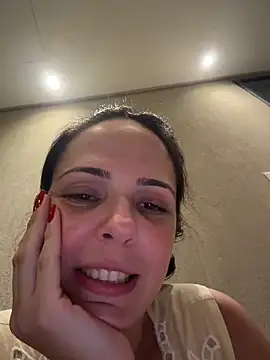 Lady_LauraRose 라이브 XXX 채팅