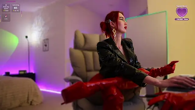 XXX chat uživo modela Lady_RedAlexa_RA