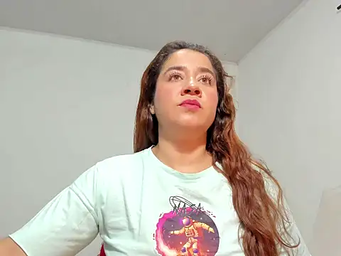 دردشة naive_natty10 الجنسية المباشرة