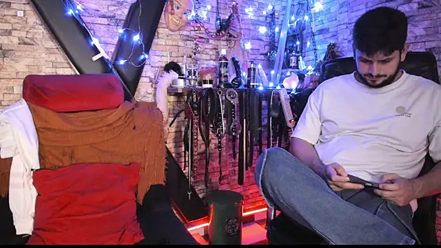 Liltildeman_moon's Webcam Show