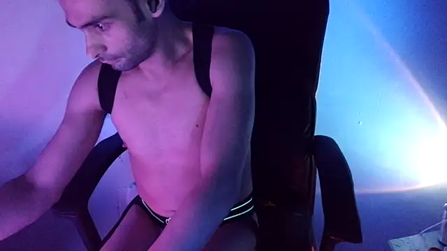 highinhtxx 在線直播表演