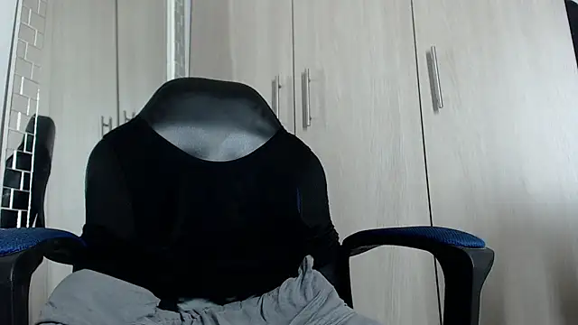 Nash_fit18 Webcam show