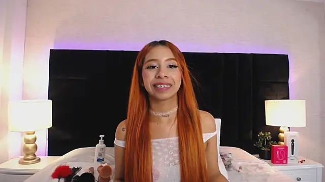 Chat +18 de laila_stilwiills ao vivo