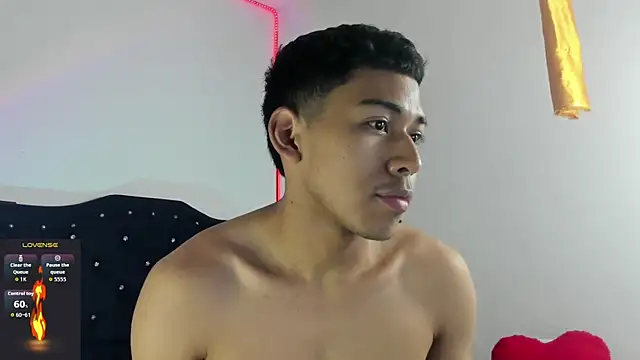 XXX chat uživo modela Robert__Zan