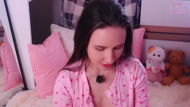 MaudAle's Live XXX Chat