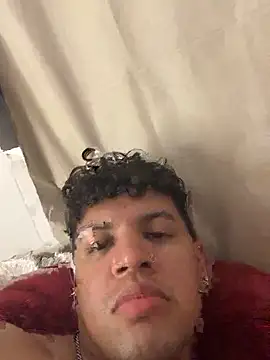 amenadiel_fire Adlı Modelin Canlı XXX Sohbeti